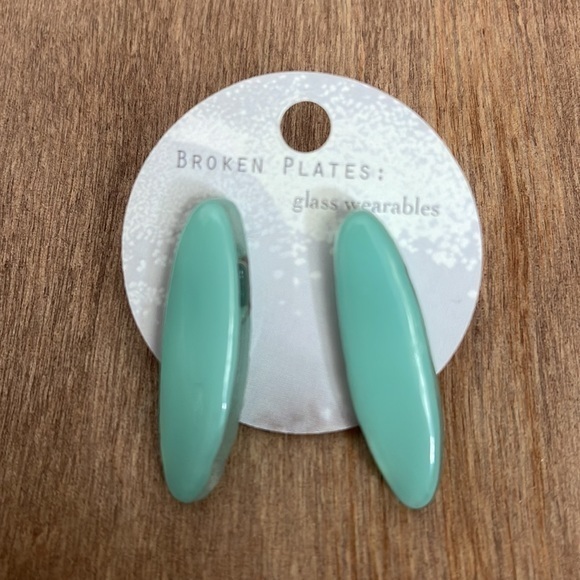 Broken Plates Jewelry - Blown Glass Elongated Robin Egg Blue Oval Earrings